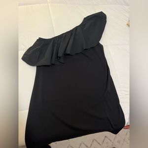 One shoulder dress